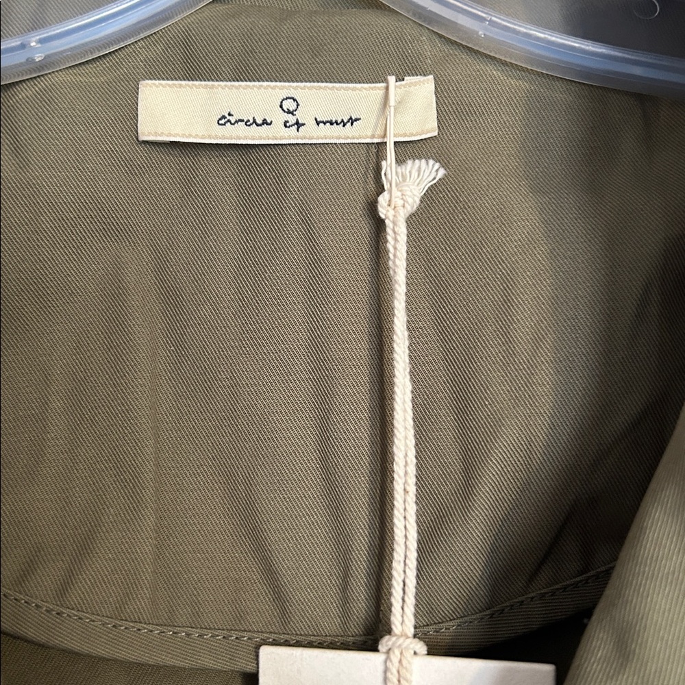 Circle of Trust - Cindy Jacket in Husk Green - M - Picture 3 of 9